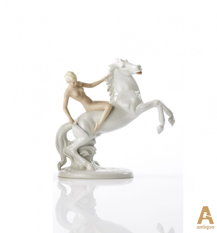 Figurine en porcelaine «Amazone» Wallendorf