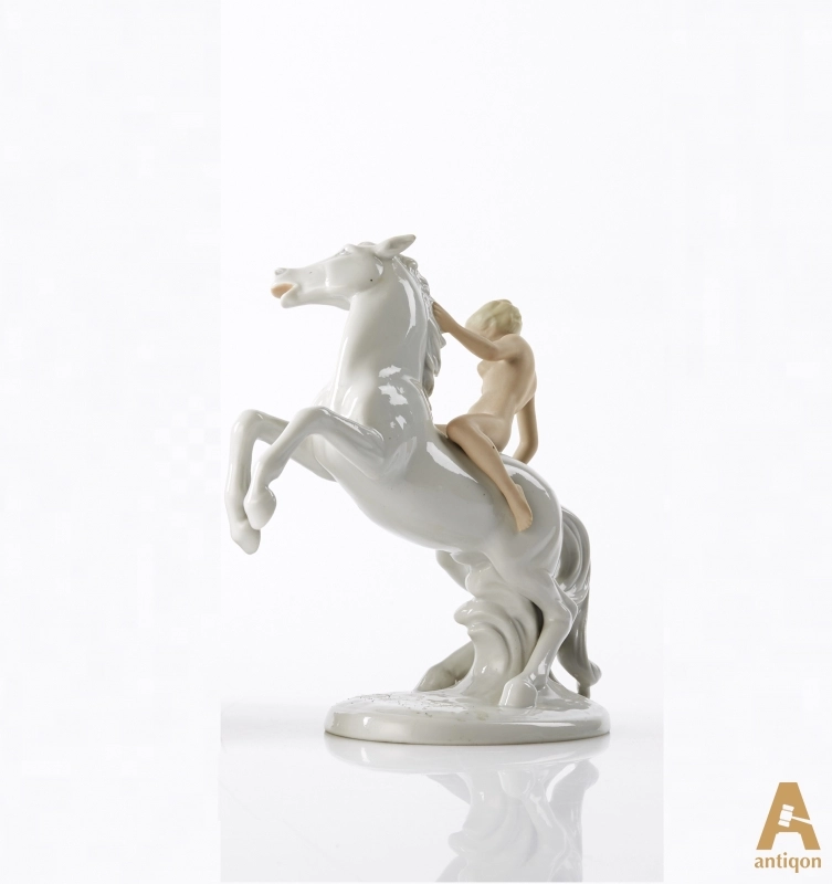 Figurine en porcelaine «Amazone» Wallendorf