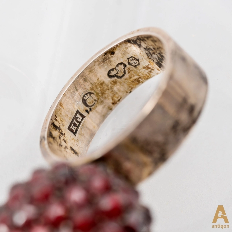 Ring with grenades.
