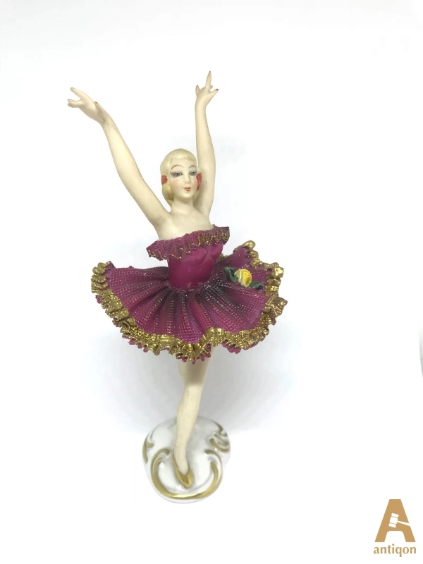 Porcelain figurine The Ballerina