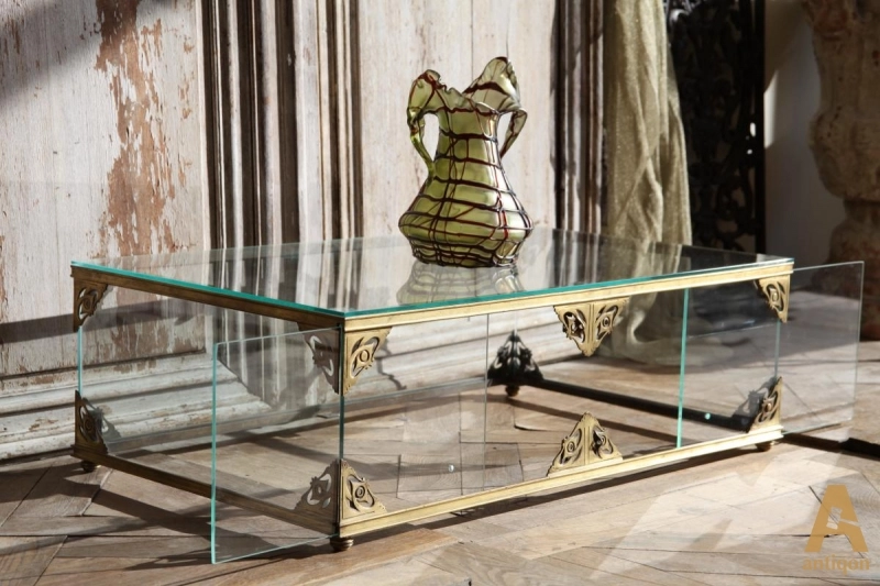 Display for miniatures