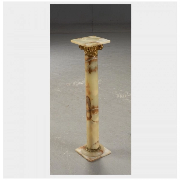 Pedestal, Column