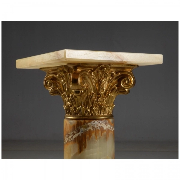 Pedestal, Column