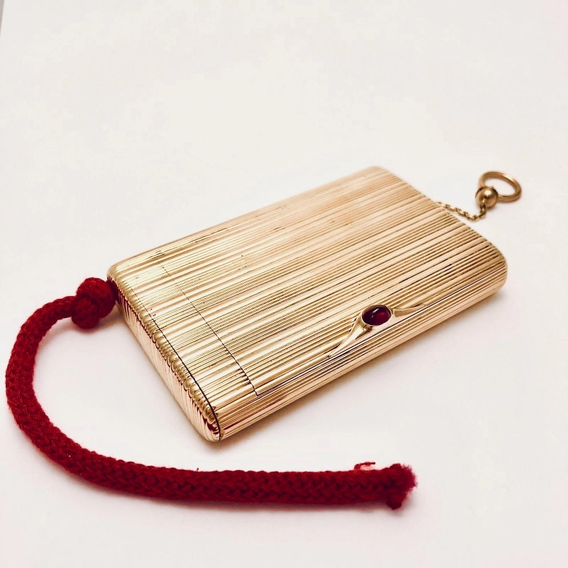Gold cigarette case. Royal Russia.