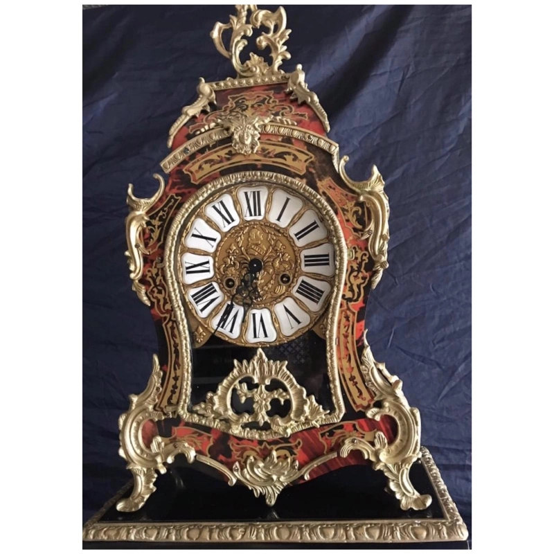 Clock on the pedestal Boule style