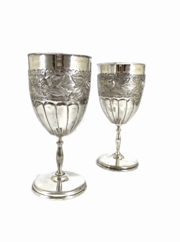 Deux coupes en argent
