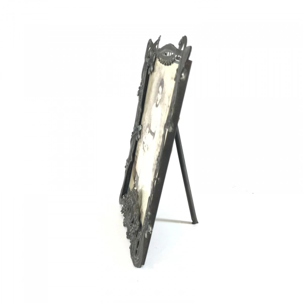 Art Nouveau Photo Frame