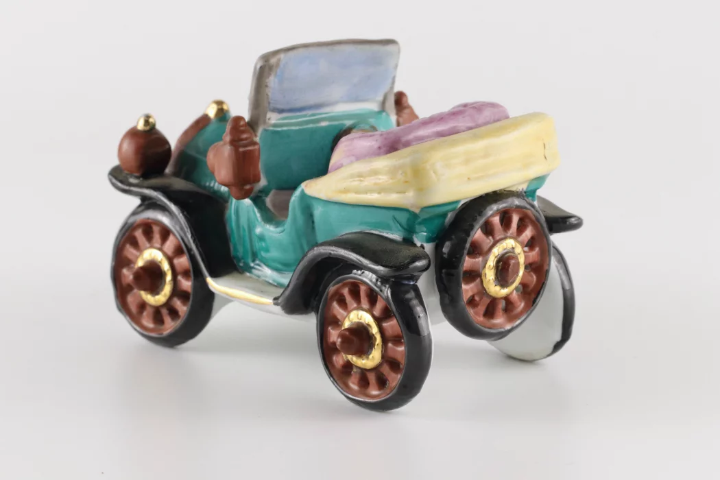 Porcelain machine