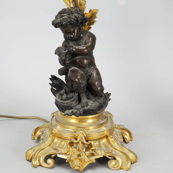 Paire de candelabres rococo en bronze