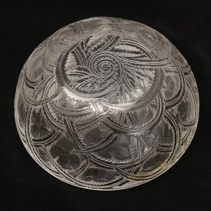Lalique Crystal Bowl  Pinsons”