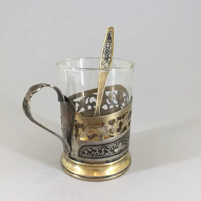 Silver cup holder 