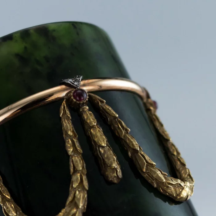 RUSSIAN STYLE 18K GOLD, NEPHRITE, DIAMONDS, RUBIES, VASES
