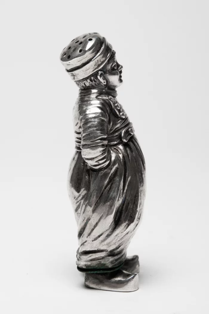 OLISH SILVER MINIATURE FIGURE OF A NOBLEMAN. POLAND, 20TH CENTURY