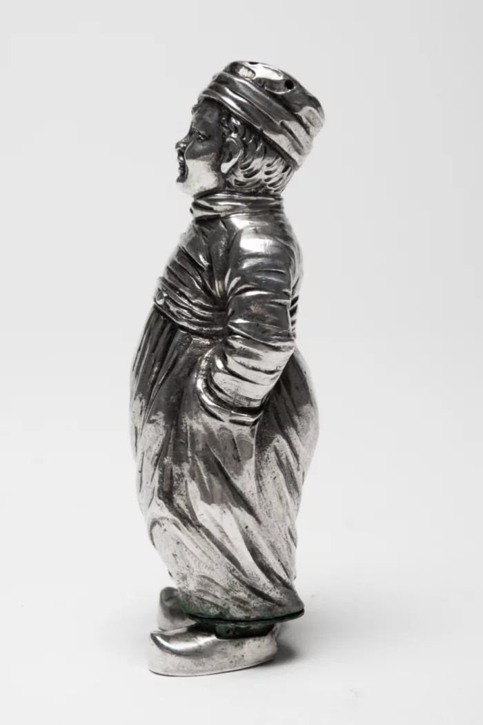 OLISH SILVER MINIATURE FIGURE OF A NOBLEMAN. POLAND, 20TH CENTURY