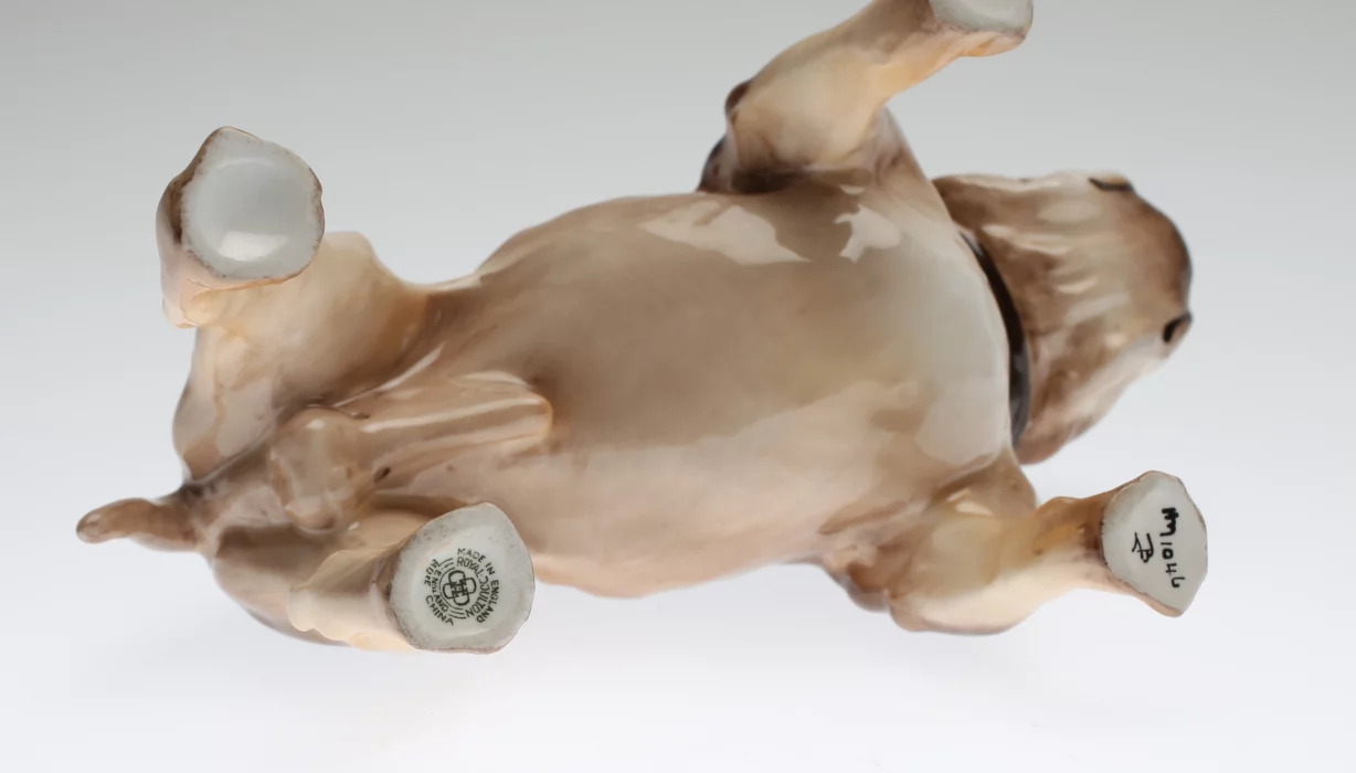 Bulldog. Royal Doulton
