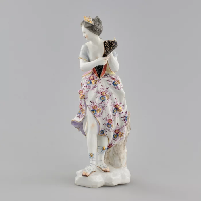 Porcelain figurine 