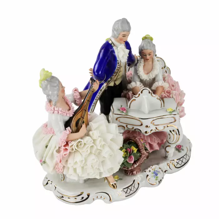 Porcelain composition Concert. 