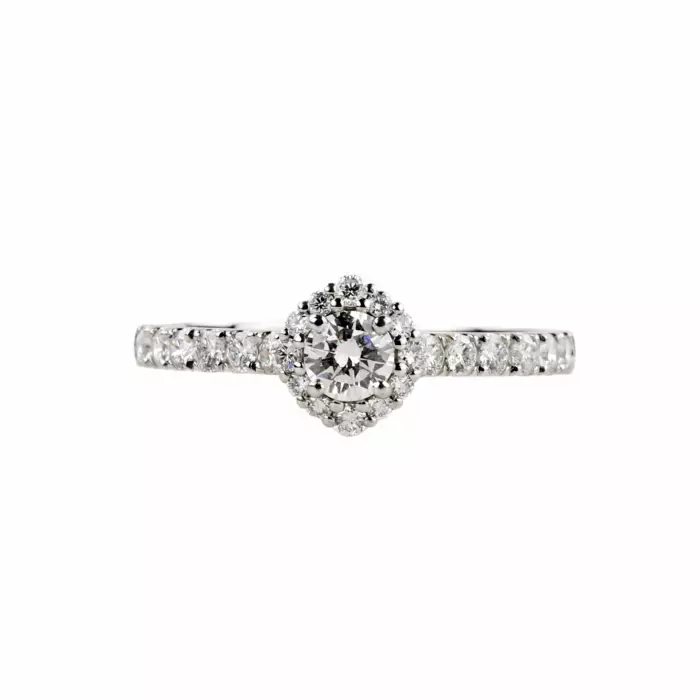 Gold 18K diamond ring. 