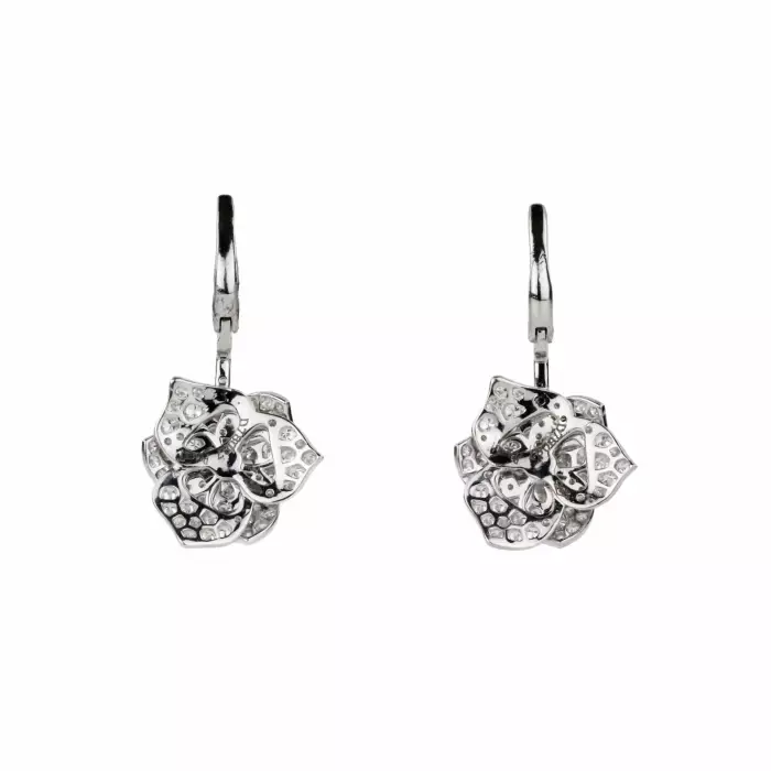 Gold earrings with diamonds, model Piage. 