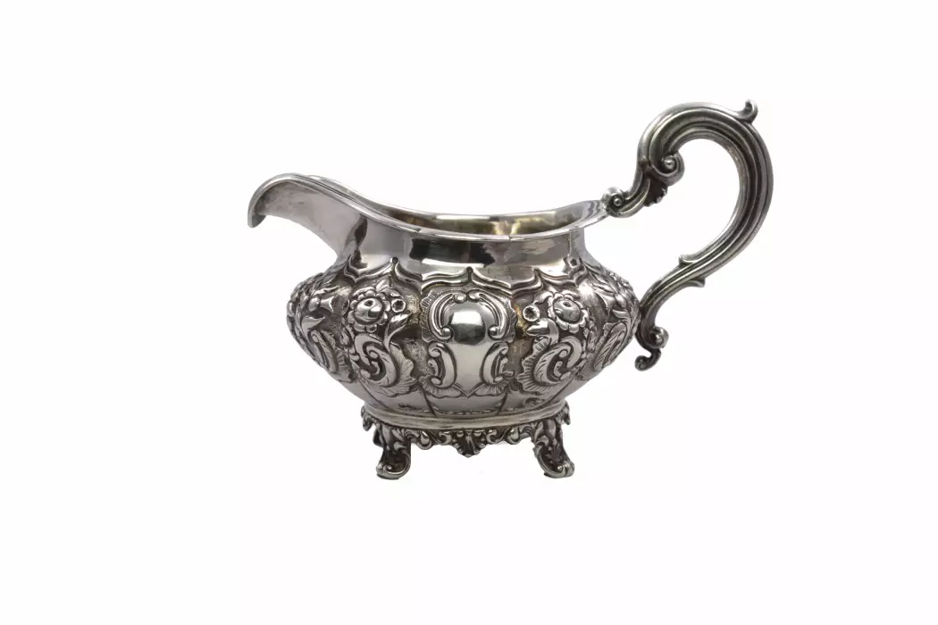 Серебряный сервиз из 6 предметов. Лондон , W.H. и John S. 1837-1851 гг.