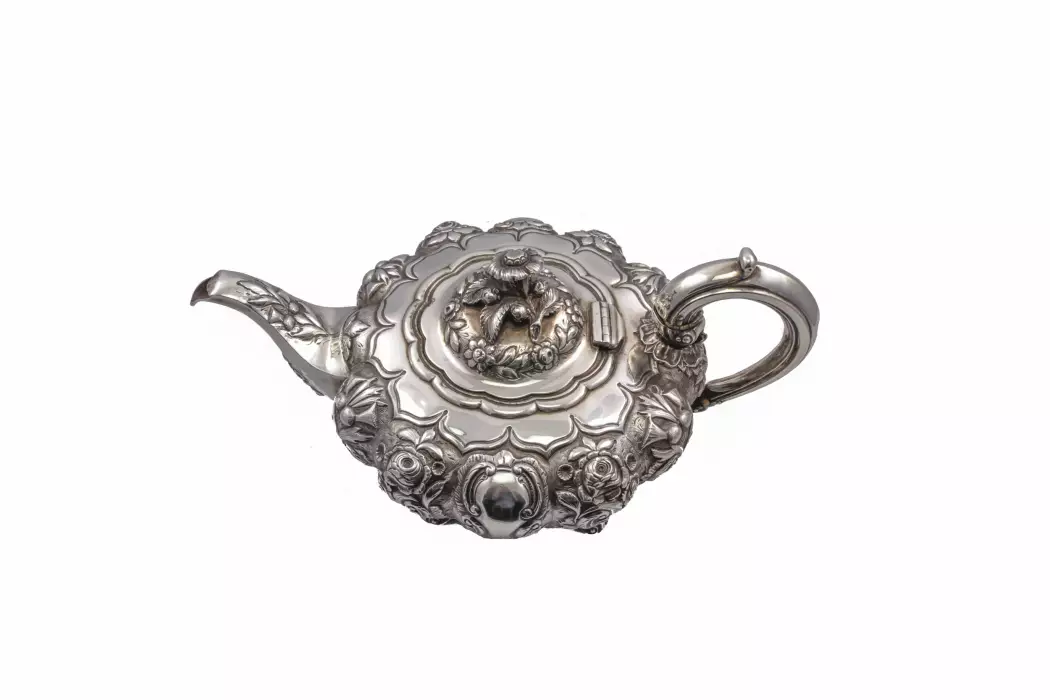 Серебряный сервиз из 6 предметов. Лондон , W.H. и John S. 1837-1851 гг.