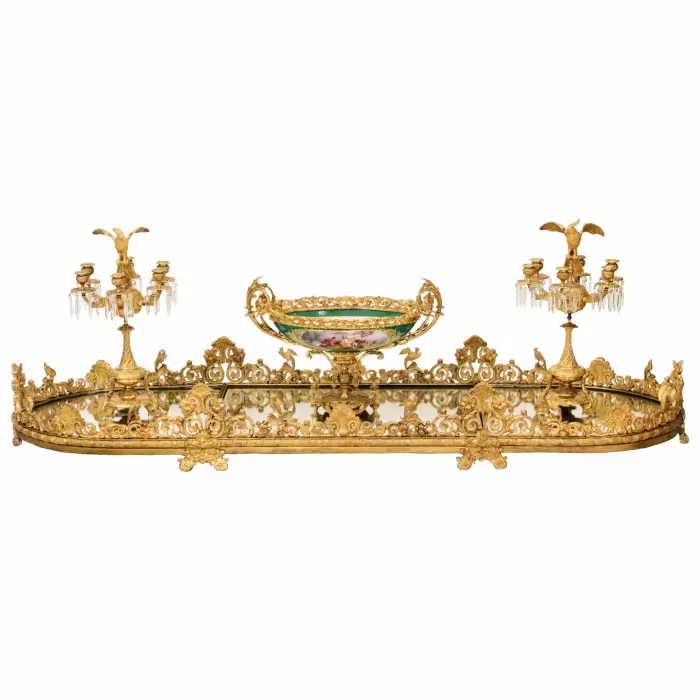Luxueux service de table Surtout de table, epoque Napoleon III. 