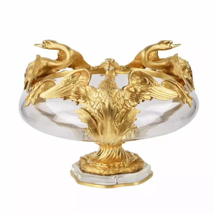 PAIRE DE JARDINIÈRES À MOTIF DE CYGNES FRANCE, XXᵉ SIÈCLE