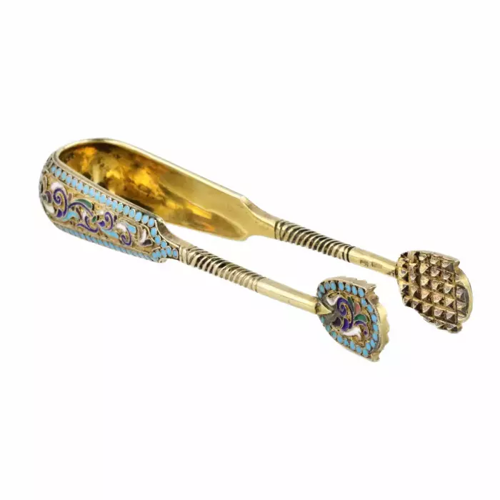 Sucrier russe en argent avec pince. 