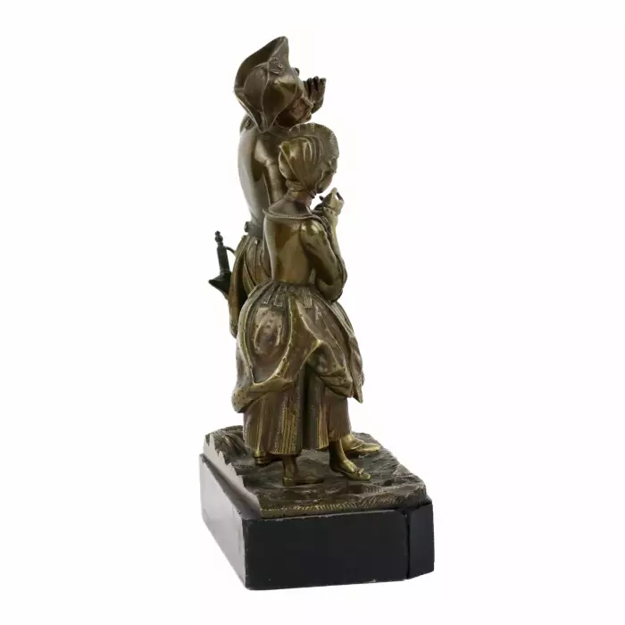 Sculpture en bronze Couple romantique. 
