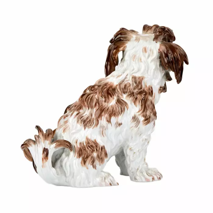 SCULPTURE EN PORCELAINE DE BICHON MEISSEN ALLEMAGNE, MEISSEN, DEUXIÈME MOITIÉ DU XIXe SIÈCLE