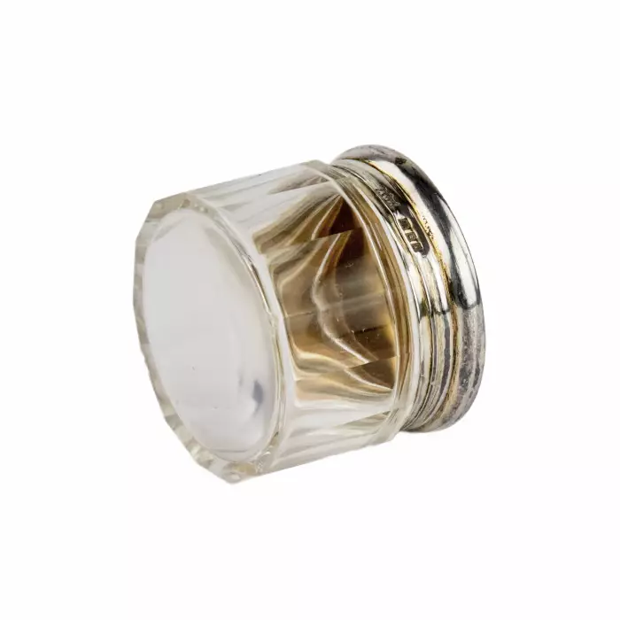 Coffret de dame en verre avec couvercle en email guilloche argent. Angleterre 20ème siècle. 
