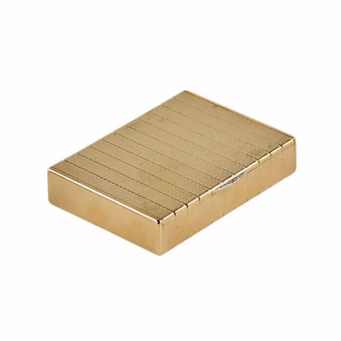 Tabatière anglaise en or. Cartier Londres 