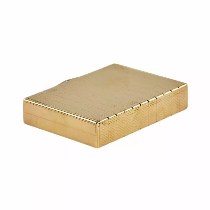 Tabatière anglaise en or. Cartier Londres 