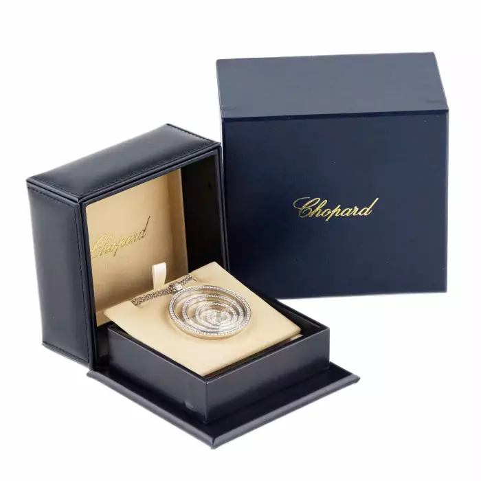 Pendentif Chopard en or blanc et diamants. 