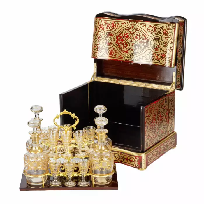 Carriage bar in marquetry, Napoleon III style. TH. ANNEE 22 rue Chapon à Paris. 19th century. 