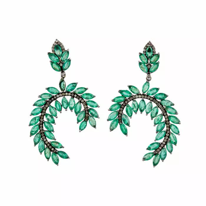 Silver earrings with emeralds and diamonds. 