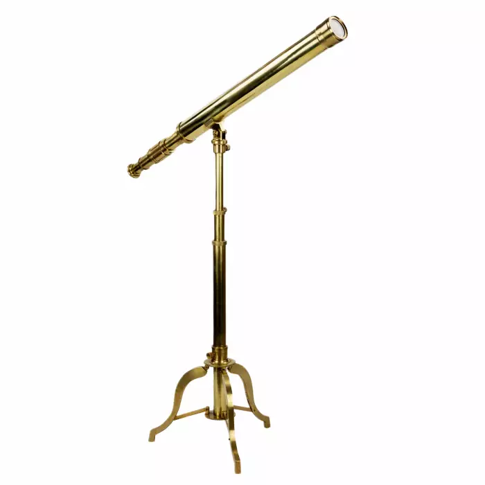 Telescope en laiton du XIXe siècle sur trepied. 
