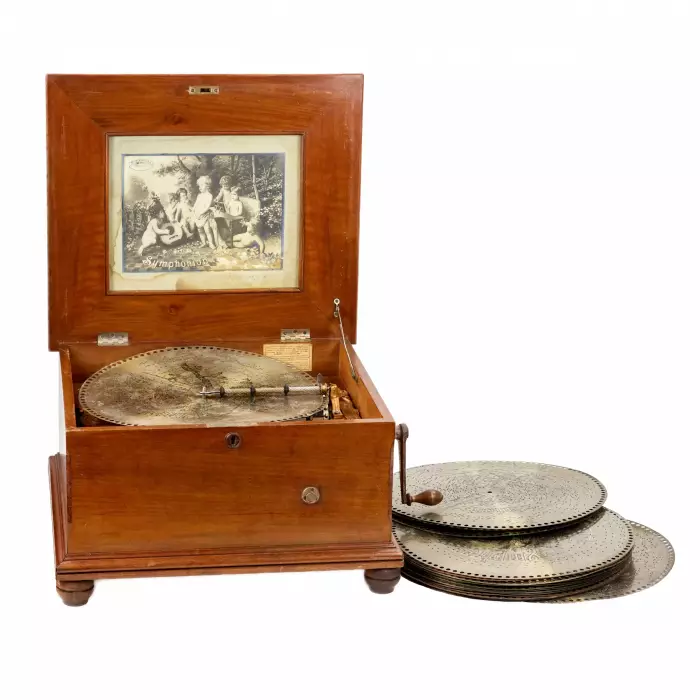 SYMPHONION DISC MUSIC BOX. LEIPZIG, GERMANY, LATE 19TH CENTURY