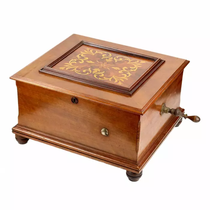 SYMPHONION DISC MUSIC BOX. LEIPZIG, GERMANY, LATE 19TH CENTURY