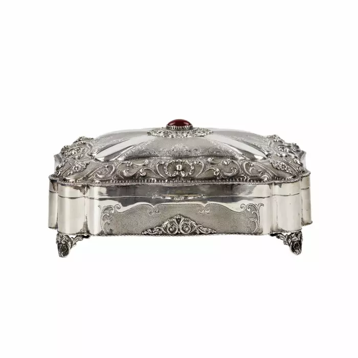 Large, silver box. The turn of the 19th-20th centuries.