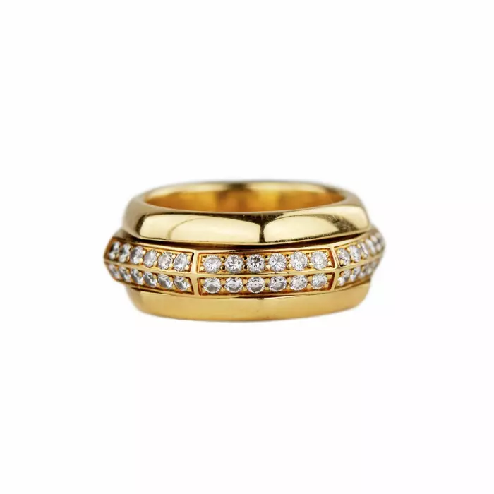PIAGET 18K YELLOW GOLD RING WITH DIAMONDS. SWITZERLAND, LATE 20TH CENTURY