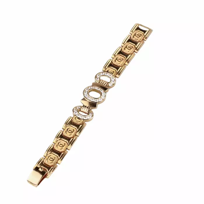 Bracelet en or jaune 18 carats le style de Chanel