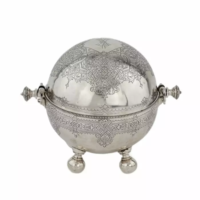 Appareil en argent pour caviar - Ikornitsa. Saint-Petersbourg 1877-1891