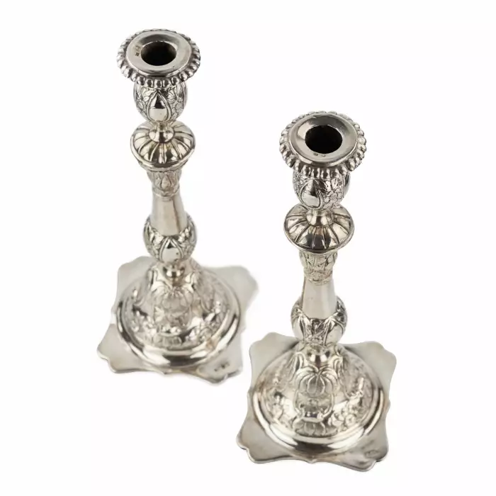 Une paire de chandeliers du samedi en argent. Kyiv 1878 