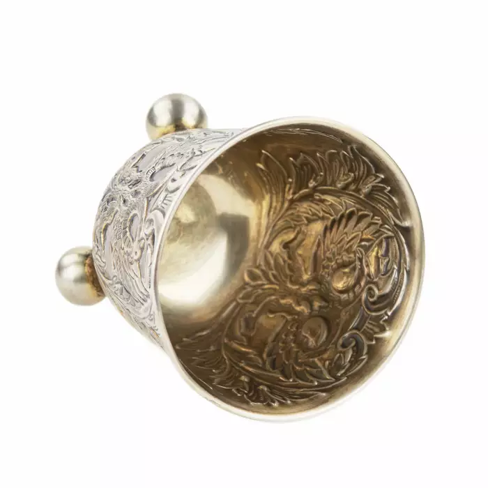 Coupe en argent avec l`image d`un aigle à deux têtes. Moscou, Empire russe.