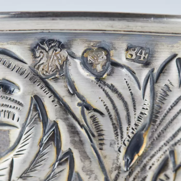 Coupe en argent avec l`image d`un aigle à deux têtes. Moscou, Empire russe.