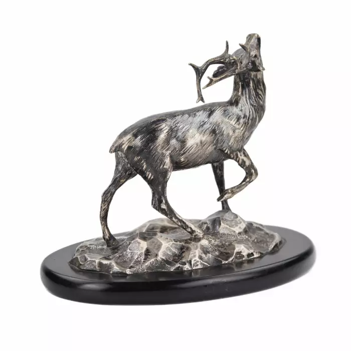 Cerf argente. Frères Grachev. 20ième siècle.