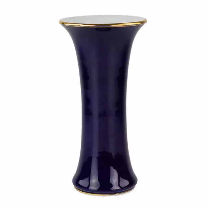 Tall vase. Germany. Meissen. XX century.