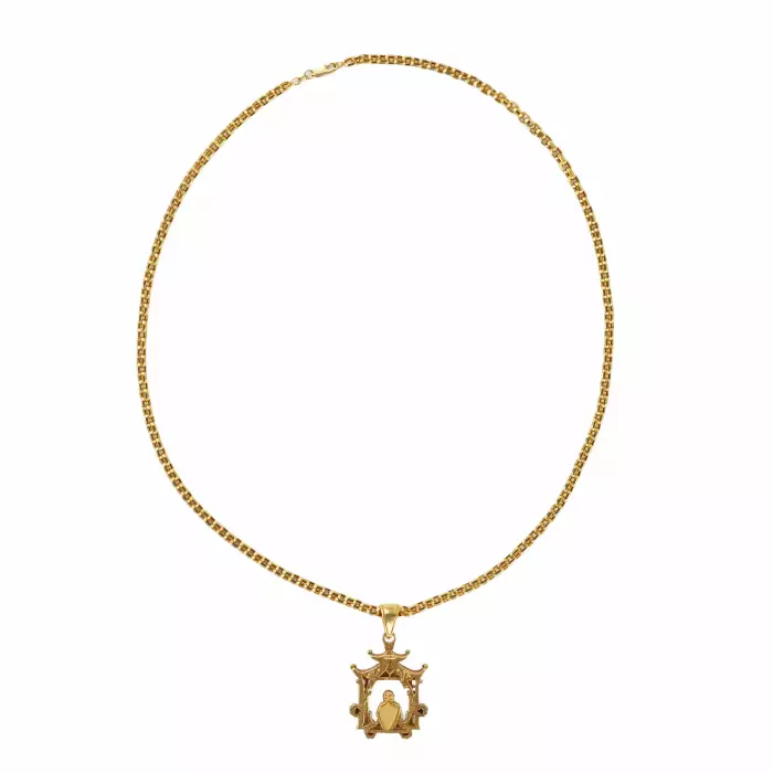 CHAÎNE EN OR AVEC PENDENTIF EN FORME DE PAGODE ABRITANT UN BOUDDHA EN MÉDITATION. SECONDE MOITIÉ DU XXE SIÈCLE