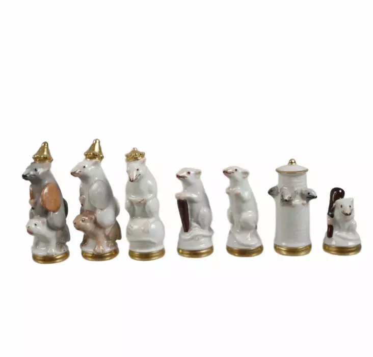 Jeu d`échecs de souris en porcelaine. Ernst Bohne Söhne Rudolstadt.1937-1960. 